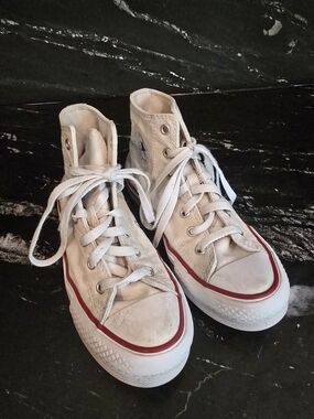 Converse White High Top Canvas Sneakers Size 4y Lots Of Life Left. On Trend